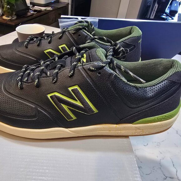 Men's NEW BALANCE 'Numeric Logan 637' SIZE 9 SKATEBOARDING SHOE SNEAKER NEW - Picture 1 of 10